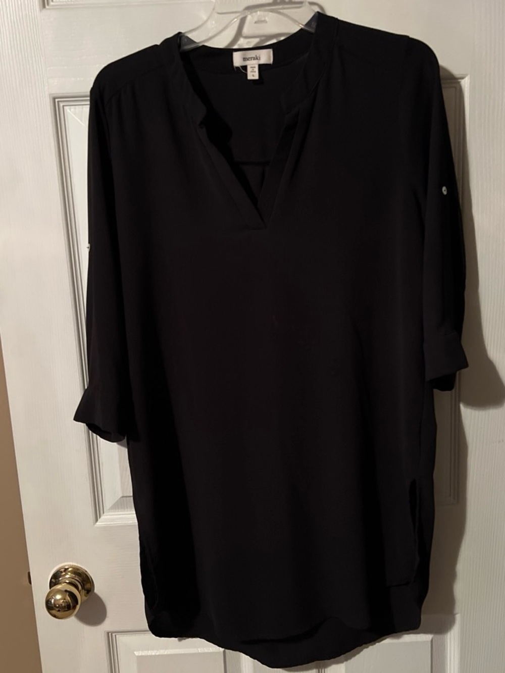 meraki Black V-Slit Roll-Tab Tunic